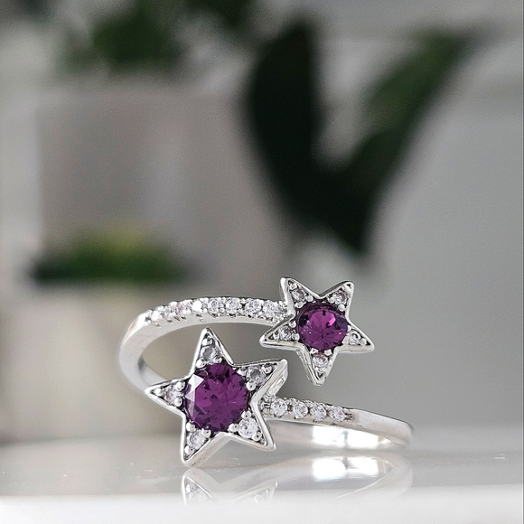 Amethyst Star Cluster Ring with Swarovski Crystals, Charmed Aroma 2021 - Picture 2 of 3